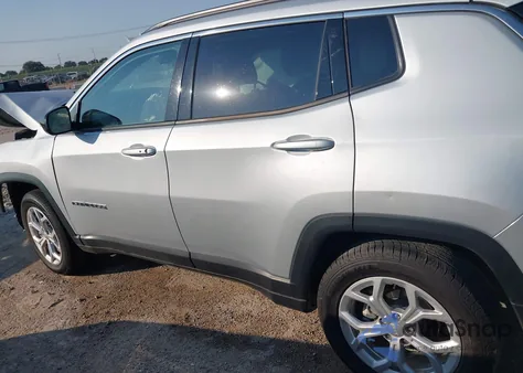 2024 Jeep Compass Latitude from USA, damaged, VIN 3C4NJDBN7RT109476